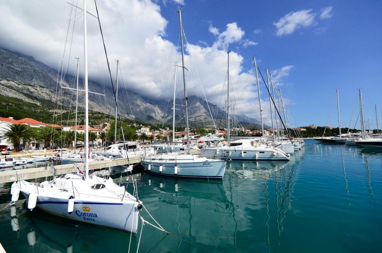 Apartments Dvor - Ap1, Ap2, Ap3 Baška Voda Εξωτερικό φωτογραφία