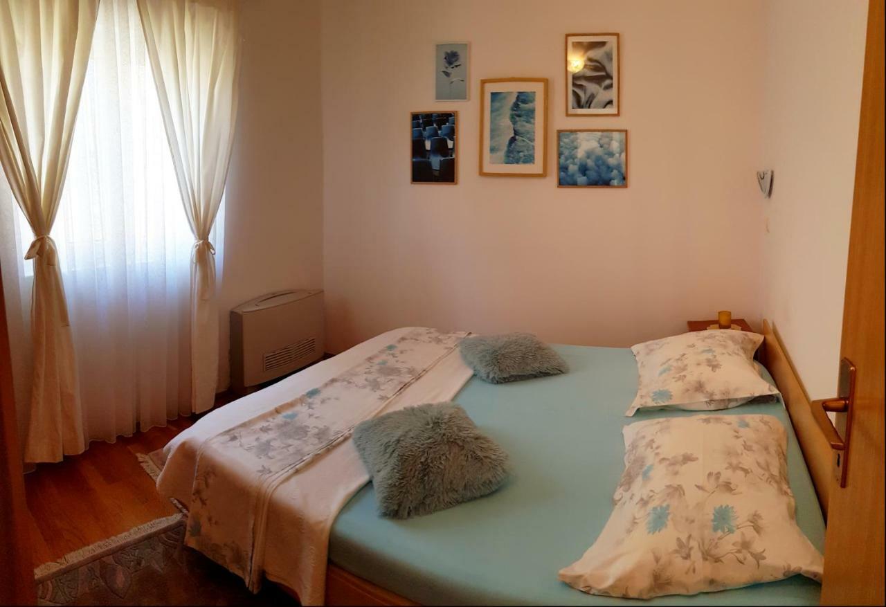 Apartments Dvor - Ap1, Ap2, Ap3 Baška Voda Εξωτερικό φωτογραφία