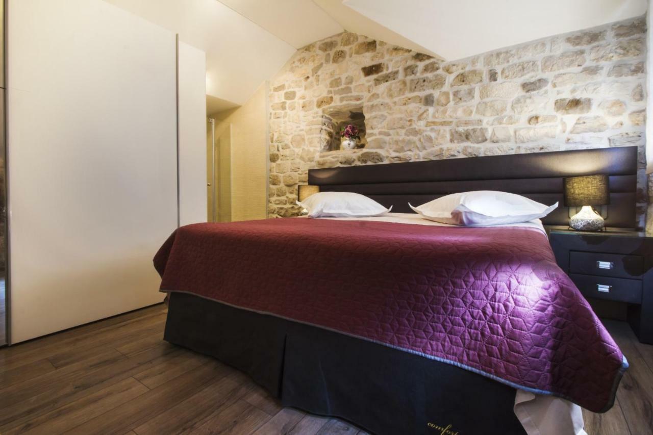 Apartments Dvor - Ap1, Ap2, Ap3 Baška Voda Εξωτερικό φωτογραφία